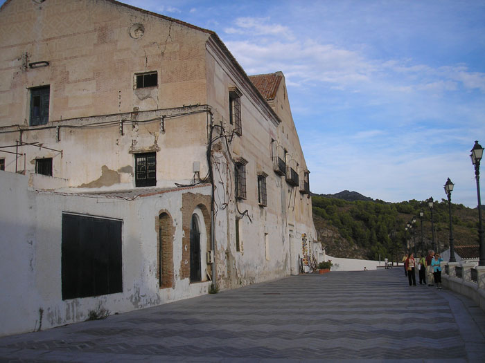 Palace and sugar factory      